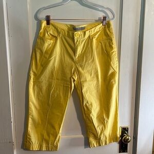 Old Navy Capris Size 10